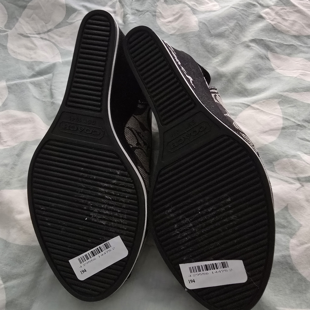 COACH Black and Cream Signature Slingback Heels - Picture 2 of 11